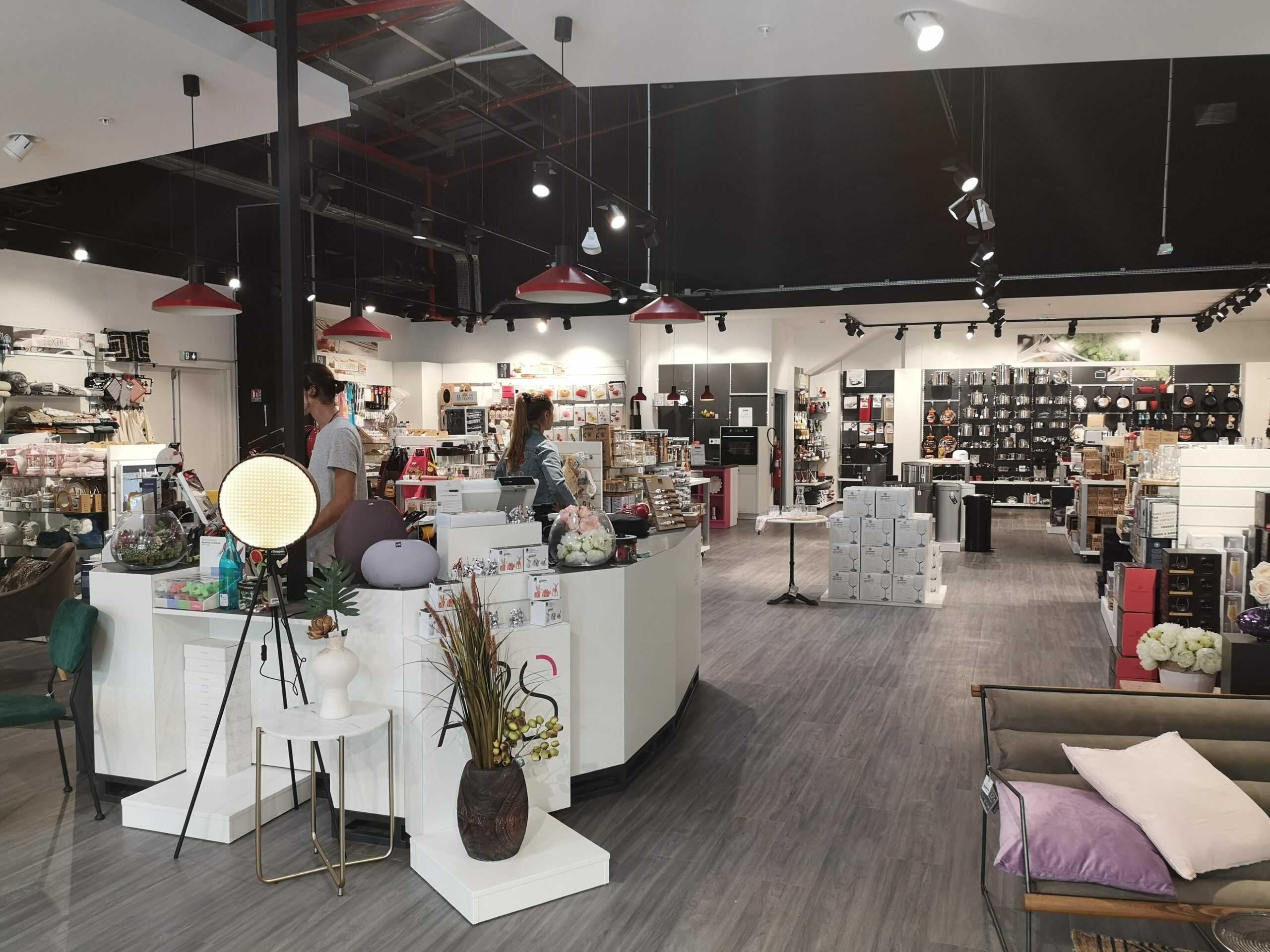 AMBIANCE ET STYLES HALLES MAGENTA NOUMEA NC