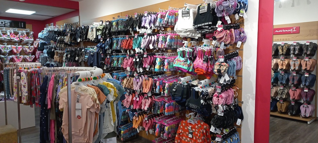 BRASSIERES ET CLAQUETTES ENFANTS MADMOISELLE LYLY NOUMEA