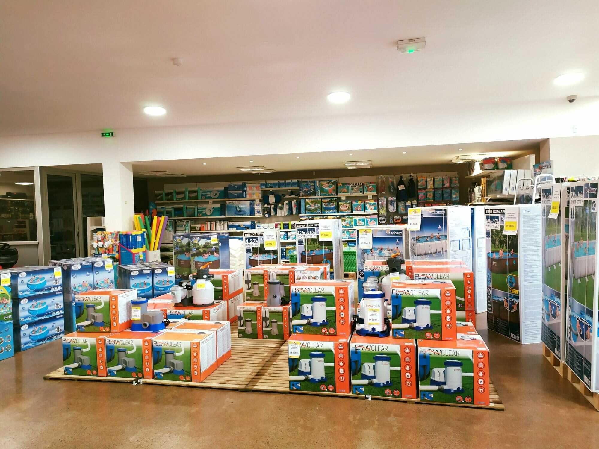 BRICONAUTES RAYON PISCINE