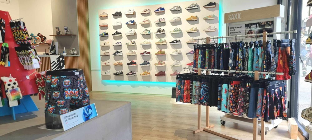 CALECONS HOMME CHAUSSETTES SNEAKERS CORNER NOUMEA