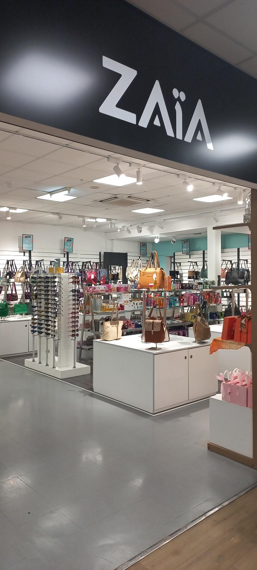 DEVANTURE BOUTIQUE ZAIA NOUMEA QUARTIER ALMA