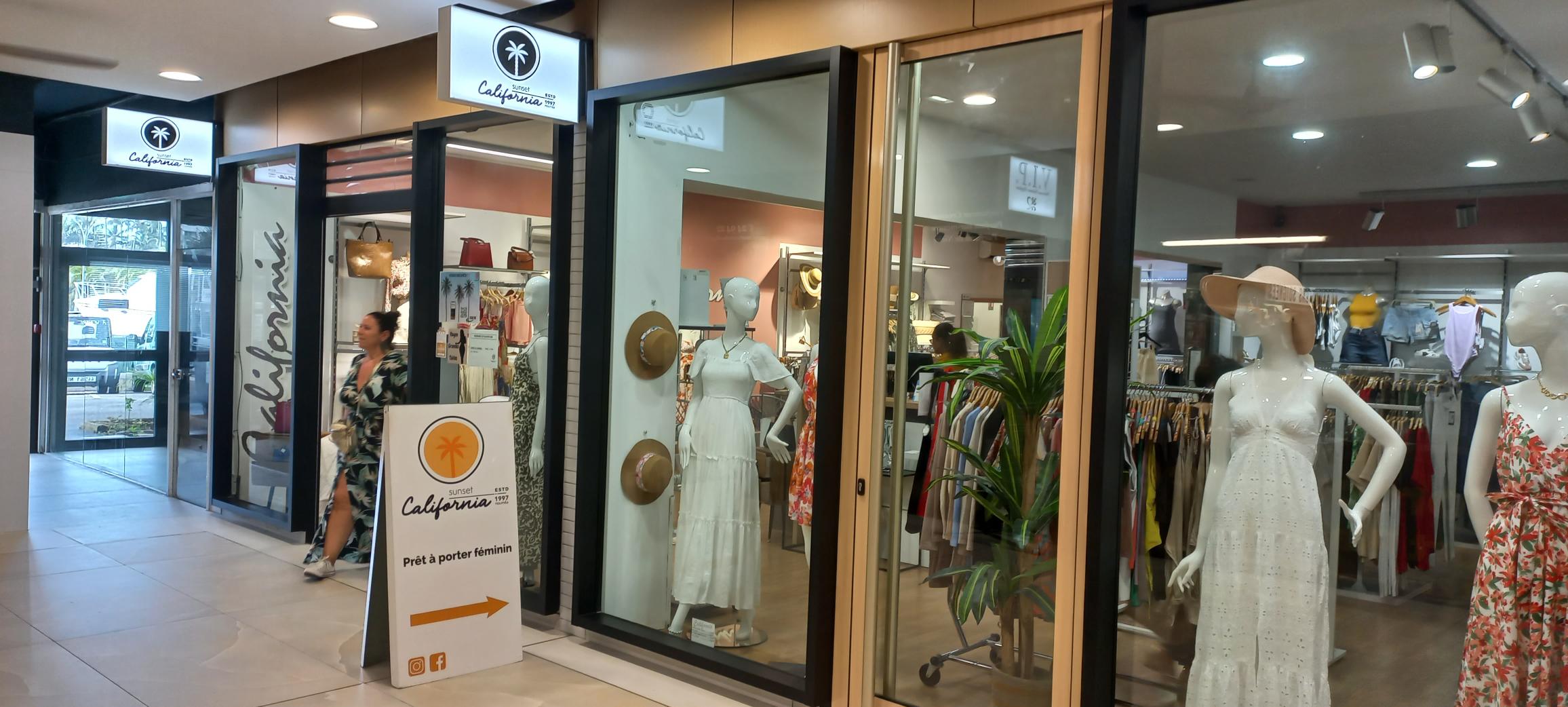 DEVANTURE CALIFORNIA PORT PLAISANCE NOUMEA