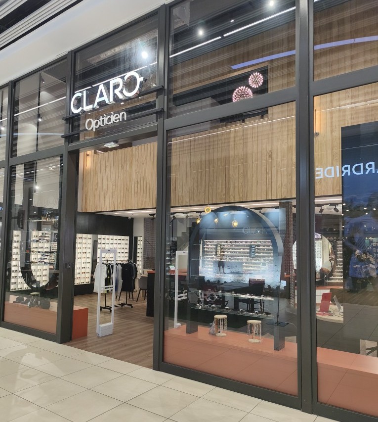 DEVANTURE CLARO OPTICIEN PAITA