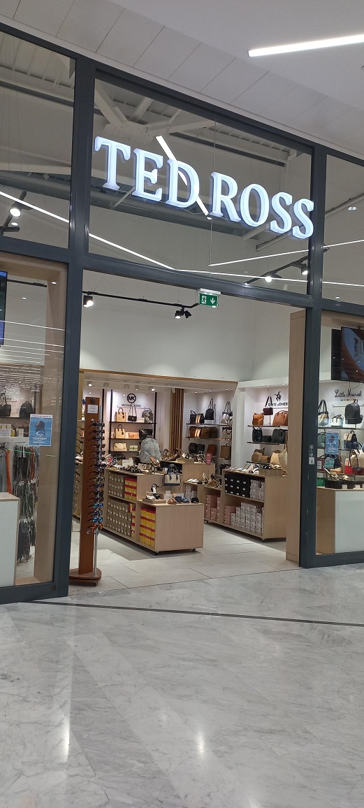 DEVANTURE TED ROSS NC DUMBEA