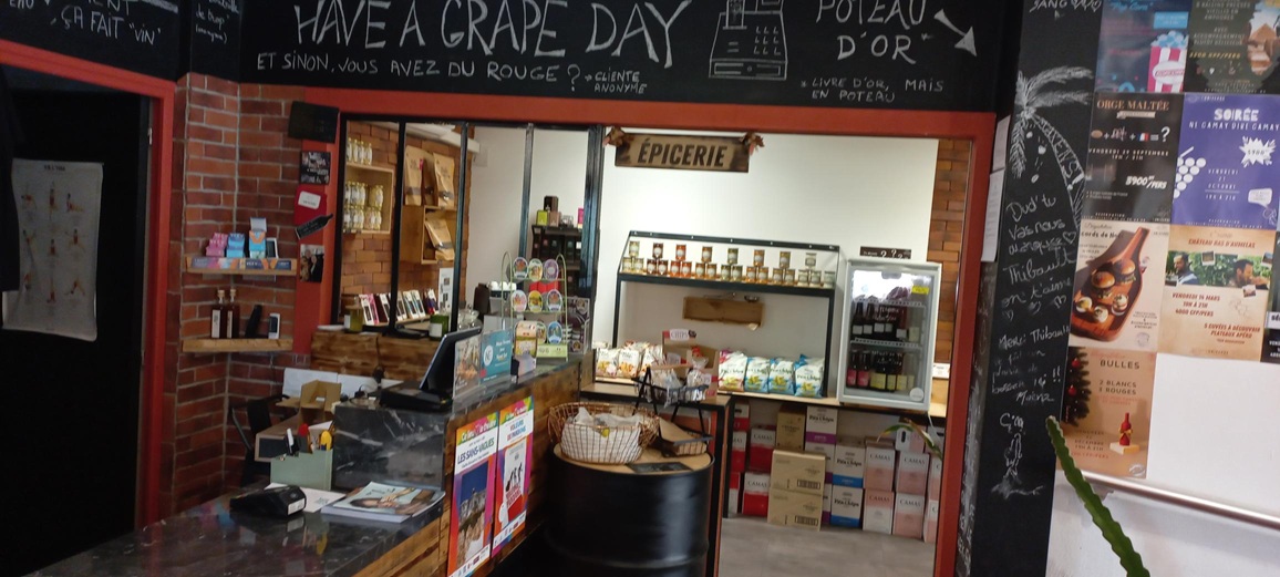 EPICERIE FINE L UNIVERRE CAVE A VINS NOUMEA