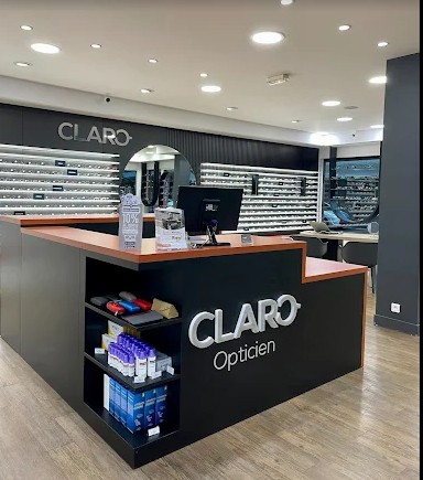 INTERIEUR BOUTIQUE CLARO OPTICIEN NOUMEA