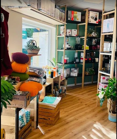 INTERIEUR BOUTIQUE SAVE JUICE NOUMEA