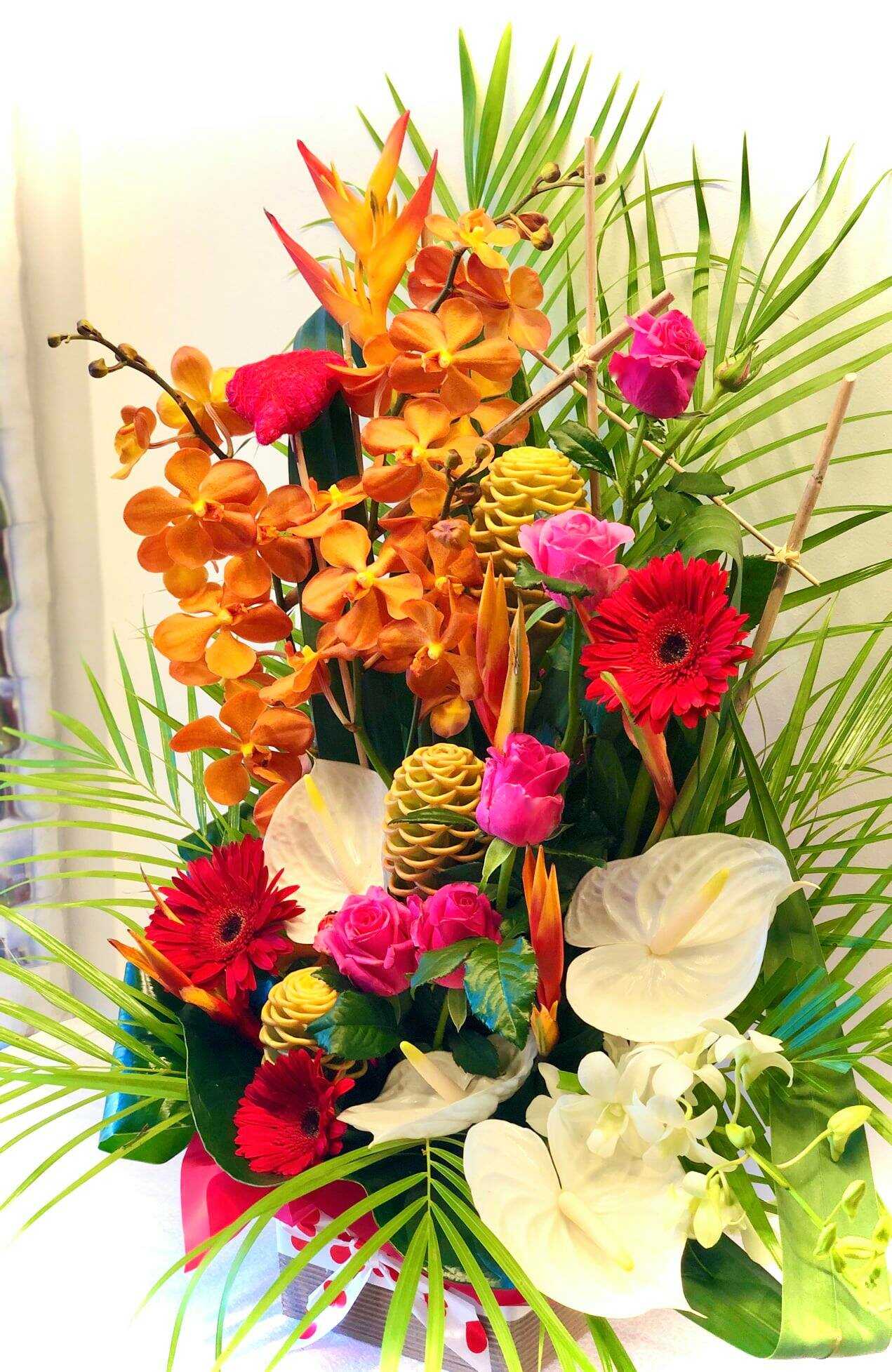 LE VAL FLEURI COMPOSITION FLORALE