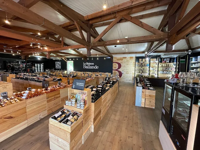 La Maison Ballande-intérieur-boutique-nouméa