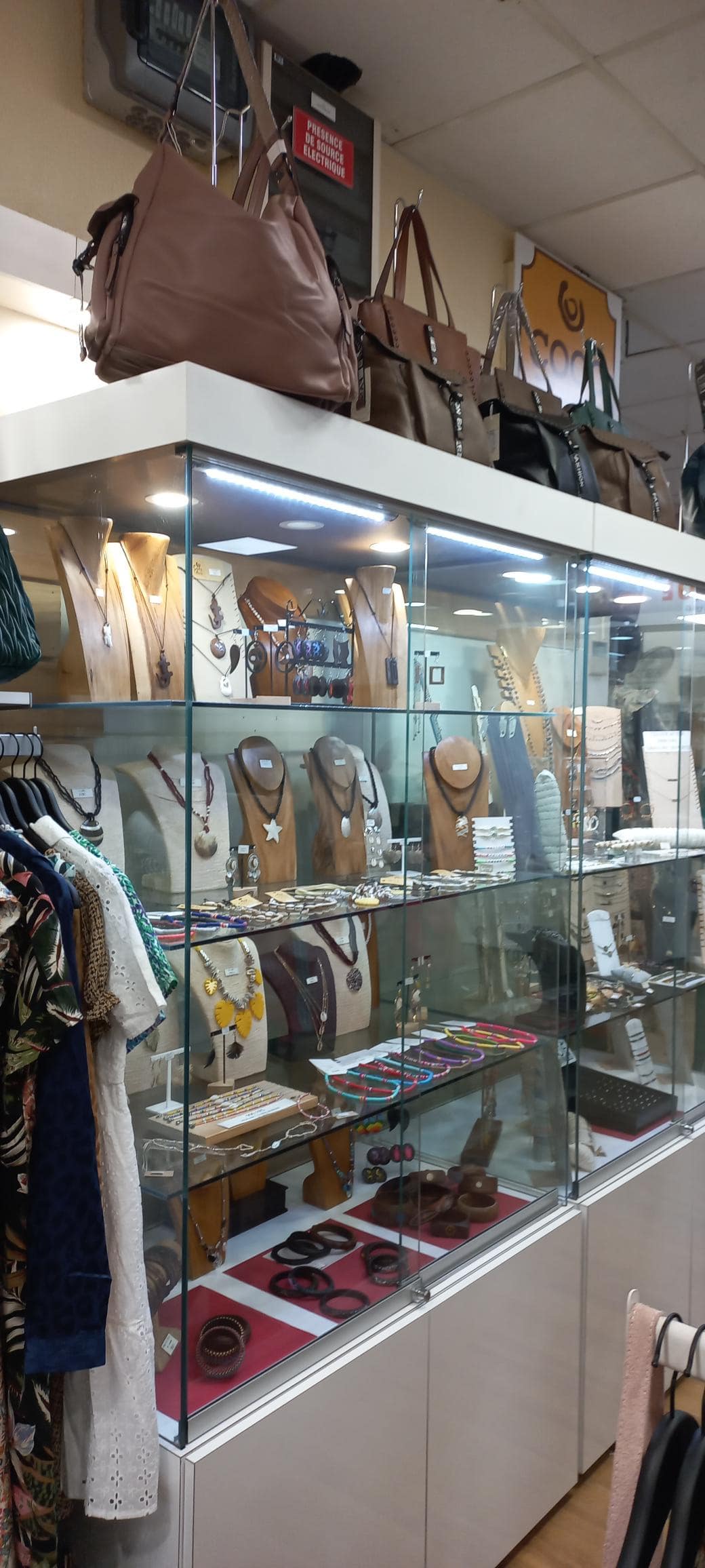 SACS COLLIERS COCO ETHNIC NOUMEA