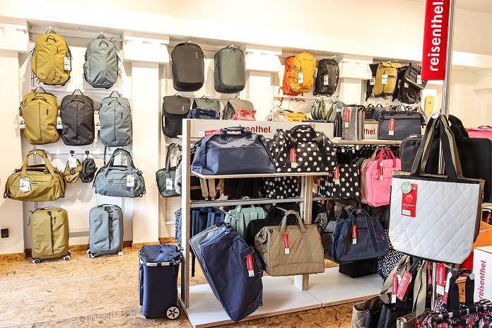 SACS REISENTHEL ESCAPE NEW CALEDONIA CONCEPT STORE NOUMEA