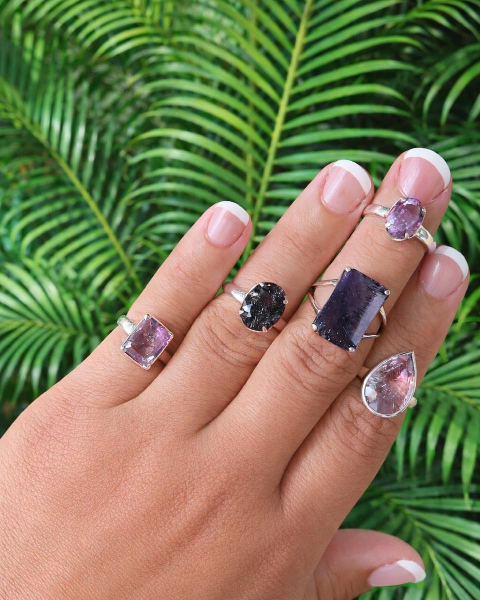bagues-pierres-naturelles-amethyste-noumea