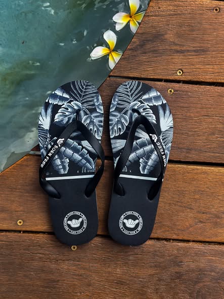 claquettes-born-free-noumea